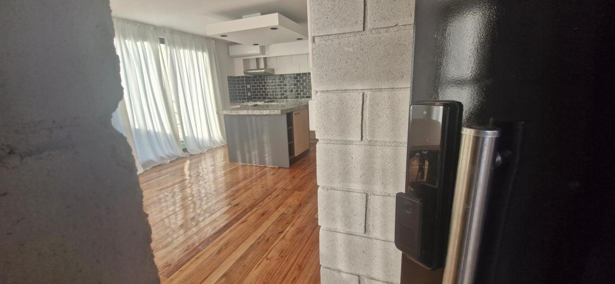 Vivisierras, Duplex A Estrenar Con Pileta Privada Centro Carlos Paz, 3 Dormitorios, 2 Banos, Vista Villa Carlos Paz